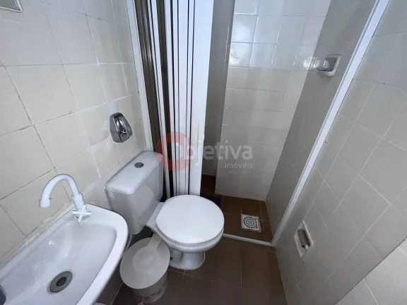 Imagem Apartamento linear, 3 quartos, próximo à Praia do Forte, Cabo Frio - RJ