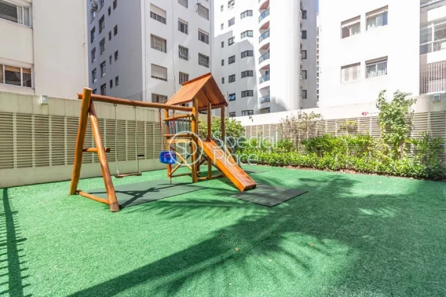 Imagem Apartamento moderno, compacto, com um dormitório ( suíte ), sala de televisão e jantar, cozinha m...