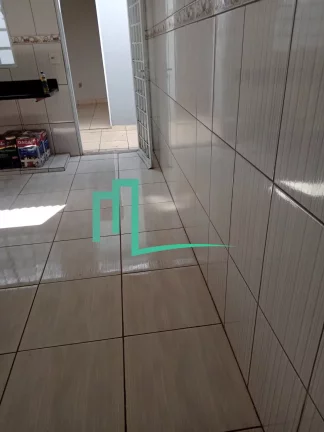 Imagem Ótima casa no Jardim Elimar II
