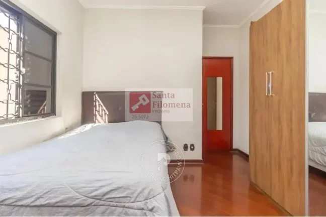 Imagem Casa Térrea para Venda em Santo André, Vila Lucinda, 2 dormitórios, 1 suíte, 2 banheiros, 3 vagas