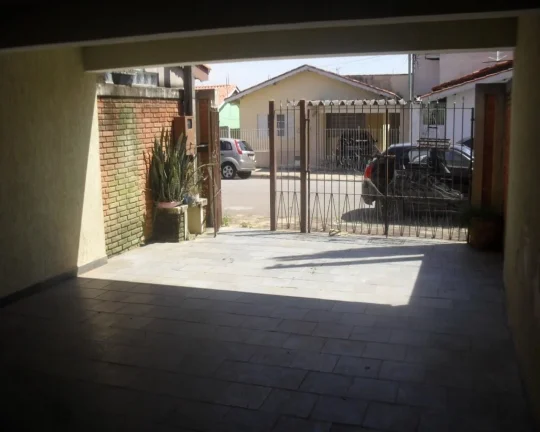 Imagem Casa para Venda em Atibaia, Jardim Alvinopolis, 2 dormitórios, 1 suíte, 2 banheiros, 2 vagas