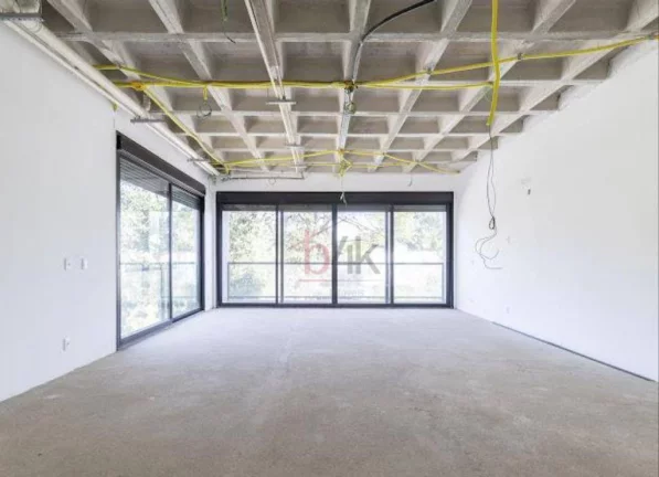 Imagem Casa em condomínio fechado no Jardim Petrópolis.
