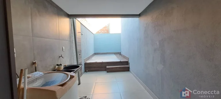 Imagem Casa à Venda no Jardim Panorâmico em Patos de Minas – 3 Quartos, Suíte e 2 Garagens