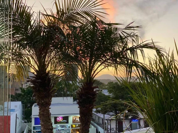 Imagem COBERTURA PARA TEMPORADA EM JURERÊ TRADICIONAL , FLORIANÓPOLIS