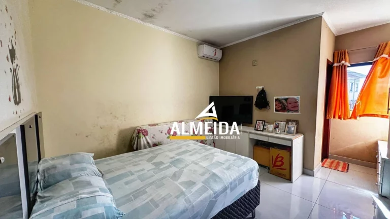 Imagem Casa com 3 dormitórios à venda, 213 m² por R$ 560.000,00 - Jardim Residencial Santa Eliza - Rio Claro/SP
