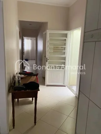 Imagem Venda - Casa de esquina no tradicional bairro Taquaral!

Imóvel com excelente acabamento, estrutura...