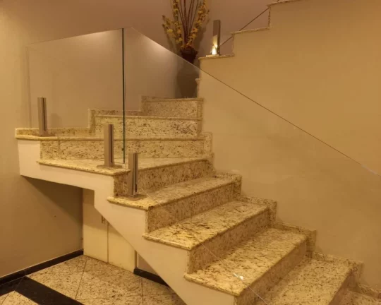 Imagem CONDOMINIO PROX AO SQUARE - IMPECAVEL COM AREA GOURMET