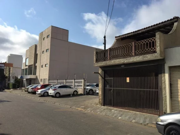 Imagem Sobrado à venda, 180 m² por R$ 650.000,00 - Centro - Suzano/SP
