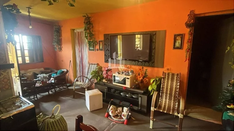 Imagem Casa para locar com 3 dorm 2 vagas de garagem e quintal amplo