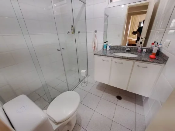 Imagem APARTAMENTO AMPLO, 3 DORMITÓRIOS, 1 QUADRA DA PRAIA, PROXIMO DO MORRO DA RAPINA NO GUARUJÁ