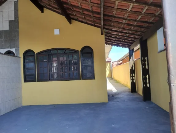 Imagem Casa para Venda em Mongaguá, Balneário Itaóca, 2 dormitórios, 1 suíte, 1 banheiro, 2 vagas