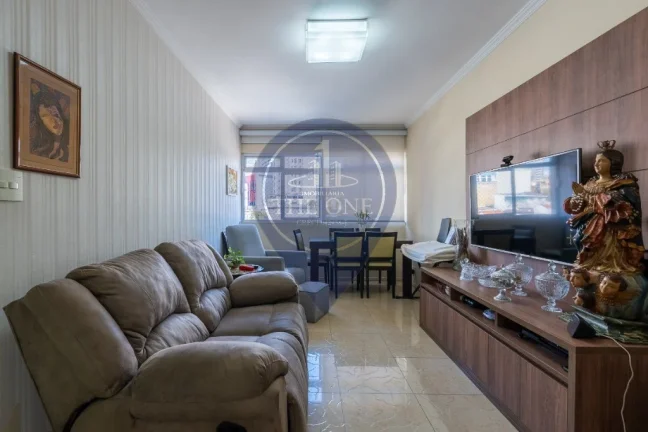 Imagem Apartamento à venda na Aclimação, São Paulo-SP: 3 quartos, 1 suíte, 2 salas, 2 banheiros, 1 vaga de garagem, 83m². Venha conferir!