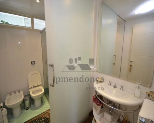Imagem Apartamento padrão a venda em Higienópolis com 3 quartos e 1 vaga, 129m²