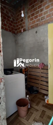 Imagem Sobrado à venda em Colombo, Palmital, com 4 quartos, 170,00m²