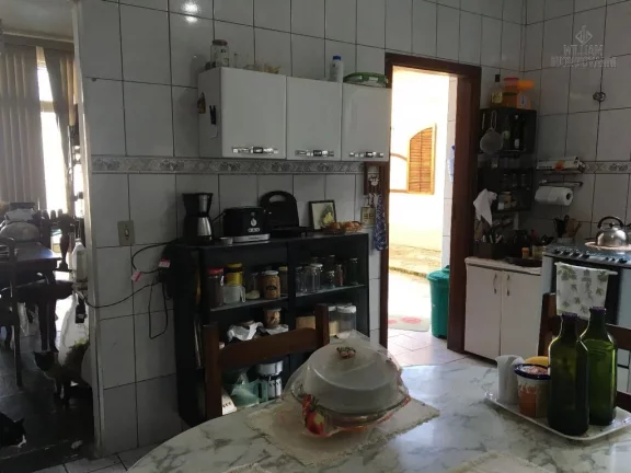 Imagem Imóvel à Venda no Guarujá/SP | 2 Casas no Mesmo Terreno | 900m da Praia