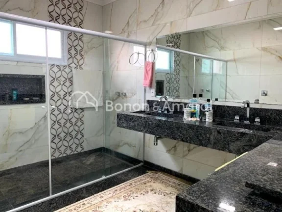 Imagem Belíssima Casa de Condomínio à Venda no Alphaville Dom Pedro 2 em Campinas. Com 4 Quartos, 3 suí...