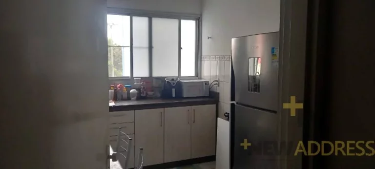 Imagem Apartamento reformado na 2ª Etapa de Coqueiral de Itaparica São 3 quartos bem iluminados e 2 banheiros, com piso vinílico, cortinas nos quartos