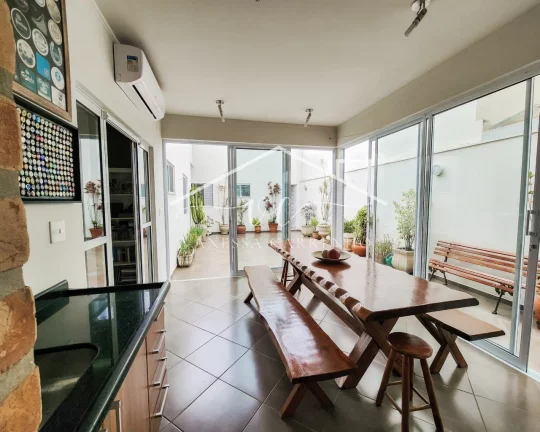 Imagem Venda Casa Térrea | Vanessa Carrenho