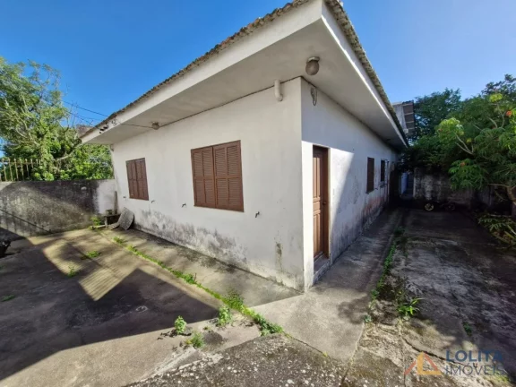 Terreno à venda no Estreito, próximo à ponte Hercílio Luz, Florianópolis/SC