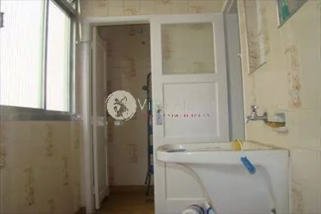 Imagem APARTAMENTOS EM SANTOS PROX. A PRAIA AMPLO E AREJADO.