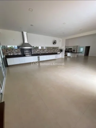 Imagem Casa à venda no Condomínio Athenas - Paulínia/SP

Casa térrea com 03 suítes, sendo a master com...