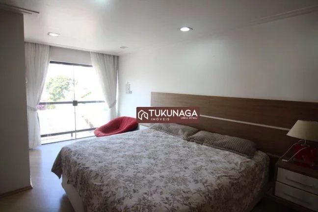 Imagem Sobrado à venda, 250 m² por R$ 860.000,00 - Vila Paulista - Guarulhos/SP