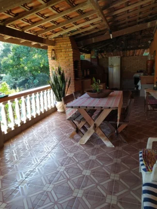 Imagem Chácara de Luxo à Venda em Alumínio-SP, Bairro Oncinha: 4 Quartos, 2 Suítes, 600m² de Área