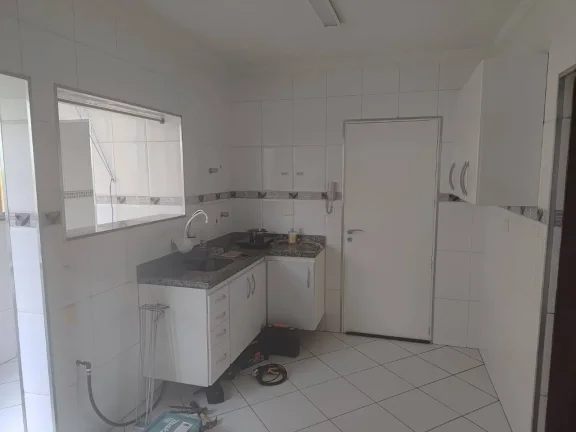 Imagem Alugue seu novo lar no coração de Santo André! Aguá incluso no Condominio e IPTU isento .