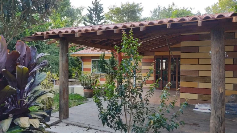 Imagem CH - 24110 - CHÁCARA EM CAÇAPAVA COM 4 QUARTOS