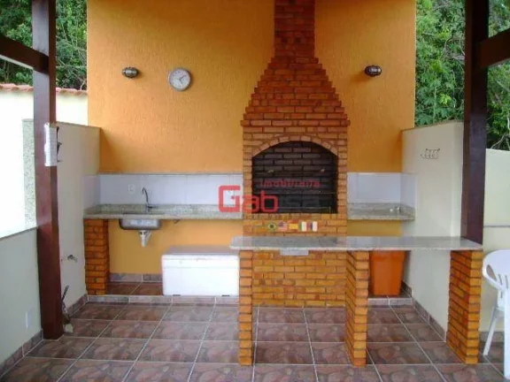 Imagem Casa com 2 dormitórios à venda, 60 m² por R$ 350.000 - Peró - Cabo Frio/RJ