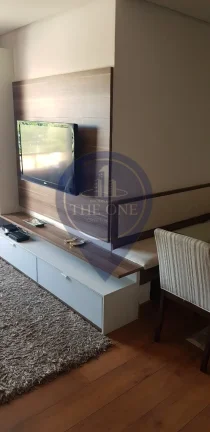 Imagem Apartamento à venda na Vila Olímpia, São Paulo-SP: 3 quartos, 1 suíte, 2 salas, 3 banheiros, 2 vagas, 100m². Imperdível!