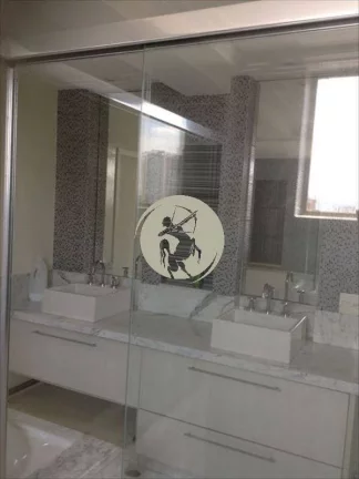 Imagem COBERTURA DUPLEX GRANDE E BEM DISTRIBUIDA EM LOCALIZAÇÃO PREVILEGIADA.