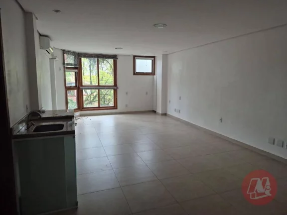 Imagem Sala comercial na rua Montenegro
