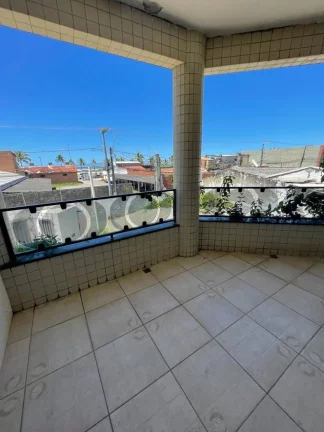 Imagem Casa de Andar à Venda no Bairro Atalaia: Espaçosa, Bem Localizada e Confortável!