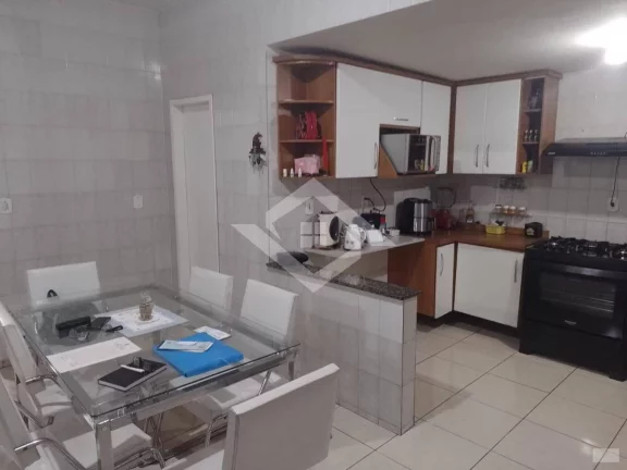 Imagem Casa 3 quartos (1 suíte) próx West Shopping - Campo Grande