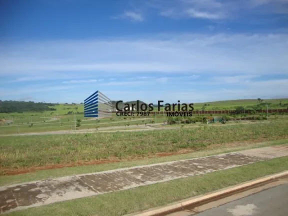 Imagem Lote em Condomínio Fechado para Venda em Cidade Ocidental, Alphaville Brasília