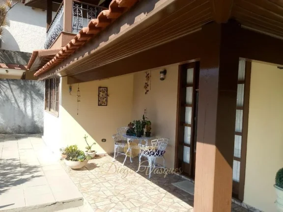 Imagem Casa para Venda em Teresópolis / RJ no bairro Agriões