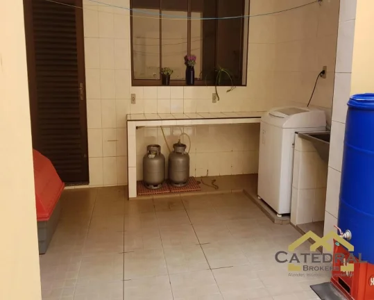 Imagem Sobrado a Venda 03 quartos com 303 m² - Jardim Paulista - Jundiaí - Sao Paulo