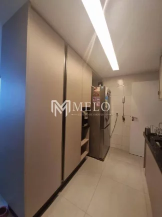Imagem Edf. 4qts., 3 suítes, 3 vagas, dependência completa173m2 MOBILIADO..