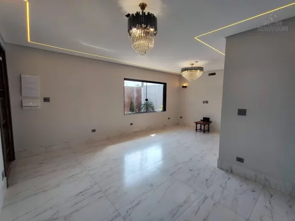 Imagem Casa de Alto Padrão 4 suítes, 3 vagas – Conforto e Tecnologia, Praia Grande-SP