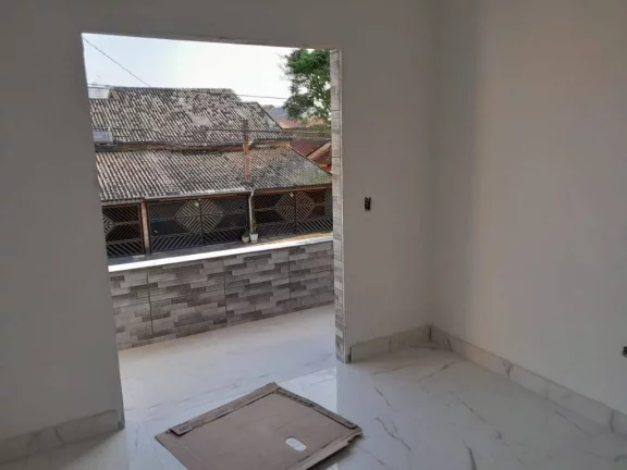 Imagem Casa com 2 dormitórios à venda, 65 m² por R$ 370.000,00 - Maracanã - Praia Grande/SP