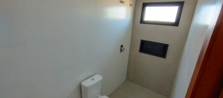 Imagem Casa à Venda, Lindo Sobrado Geminado, 03 Suítes, 163 m2, Financiável, no Jardim Campeche, Florianópolis/SC