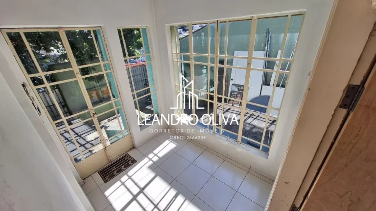 Imagem Casa Térrea com Edícula – Bosque da Saúde / Vila Gumercindo – São Paulo 4 dormitórios | 4 vagas | 173 m² de área construída | Terreno 325 m²