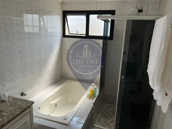 Imagem Imperdível apartamento de 3 quartos com suíte na Vila Andrade, São Paulo-SP: 130m², 3 banheiros, 4 vagas de garagem!