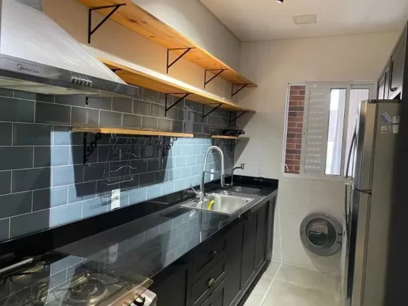 Imagem Apartamento mobiliado com 2 suítes e 2 vagas de garagem em Morretes, Itapema/SC