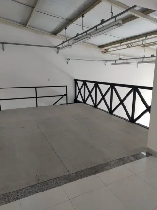 Imagem Galpão comercial p/ locação no Lavapés