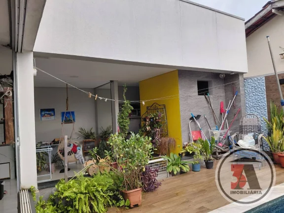Imagem Casa 220m2 c/ área Gourmet e Piscina