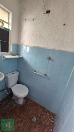 Imagem Sobrado para alugar em Diadema, Taboão, com 2 quartos