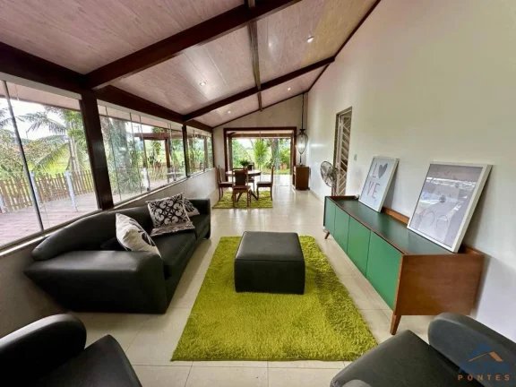 Imagem Chácara com excelente casa, composta de 4 quartos, Localizada entre a Praia de Ubú e Jabaquara.