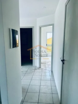 Imagem Charmoso apartamento, 44m², 2 aconchegantes dormitórios, sala 2 ambientes, sacada, cozinha com arm...